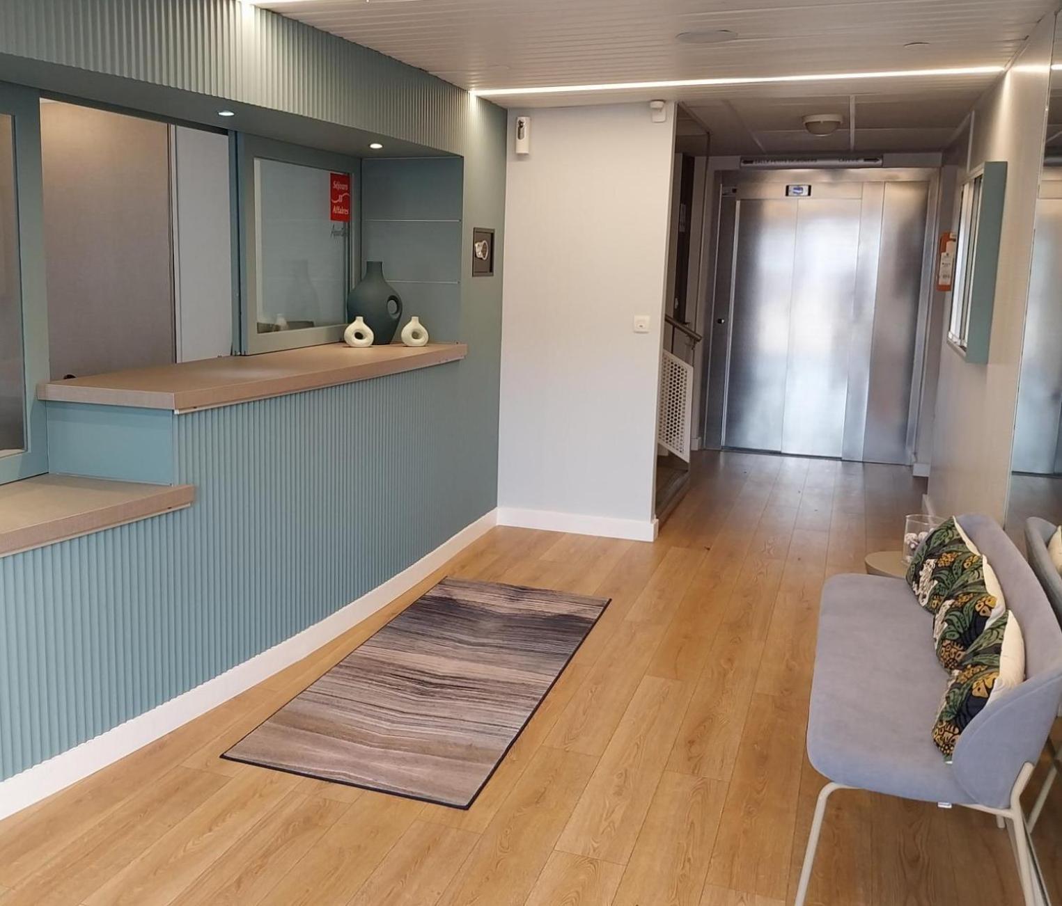 เซฌูร์ แอนด์ อัฟแฟร์ ลา โรเชล เล มินิม Aparthotel ลาโรแชล ภายนอก รูปภาพ